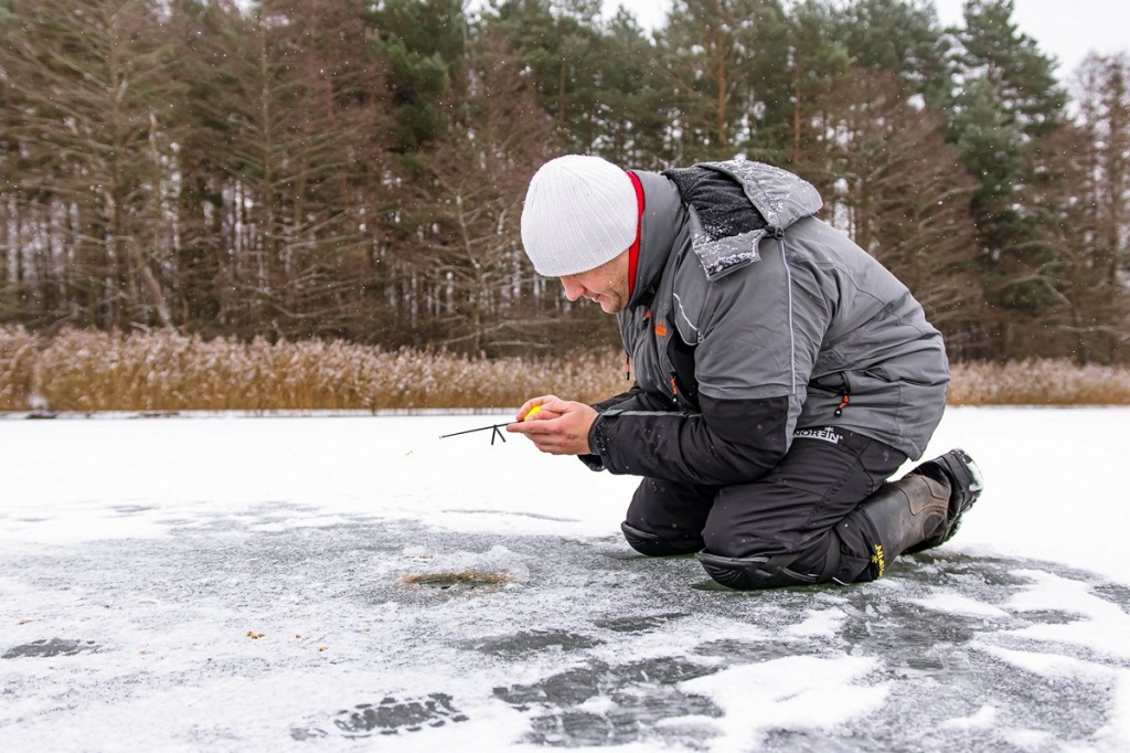 Рыбалка по последнему льду ранней весной 00007.JPG